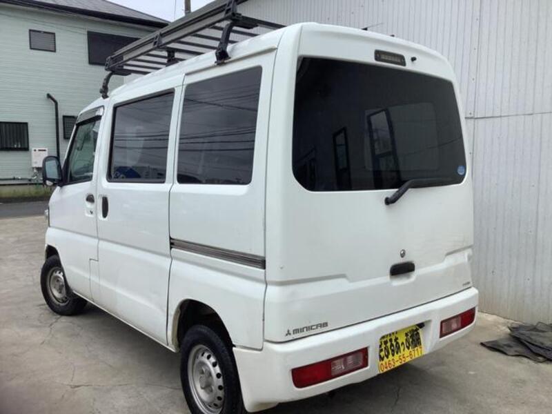MINICAB VAN