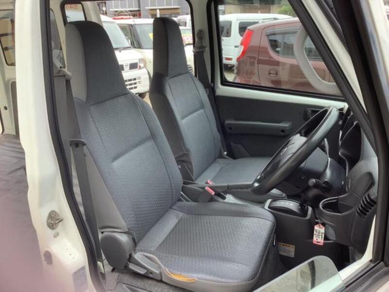 MINICAB VAN