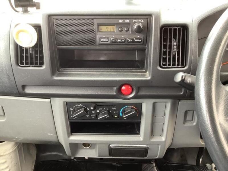 MINICAB VAN