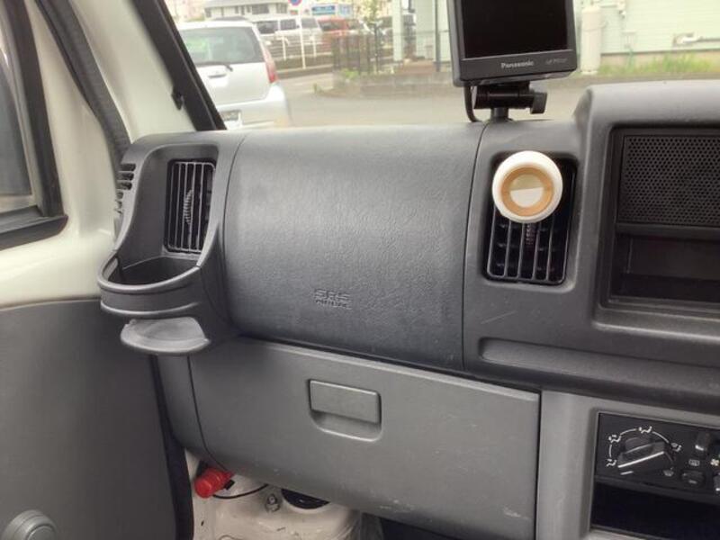 MINICAB VAN