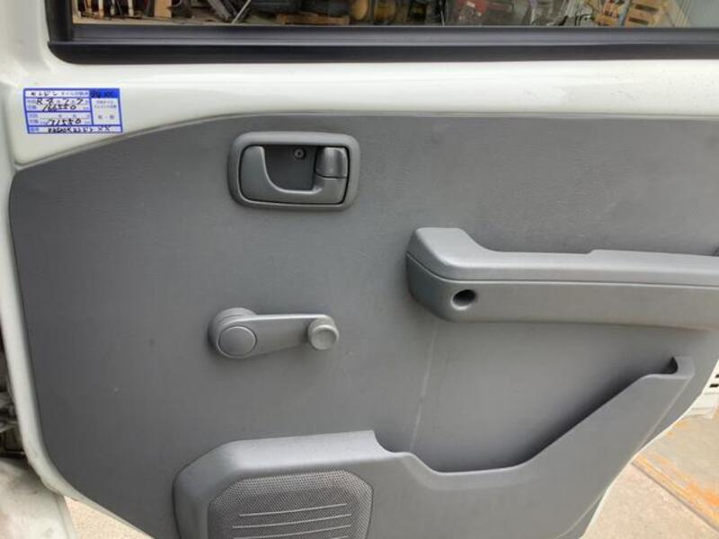 MINICAB VAN