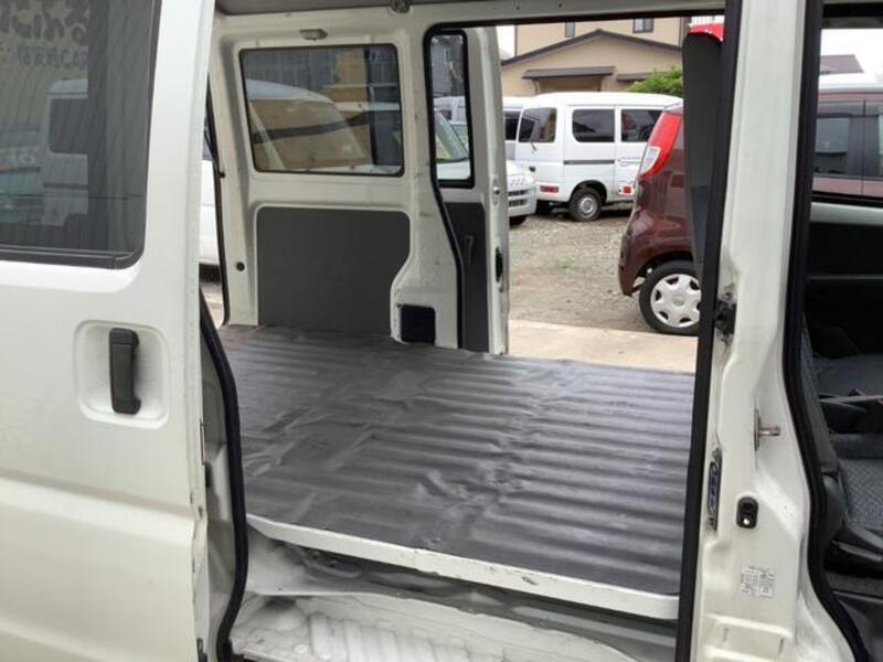MINICAB VAN
