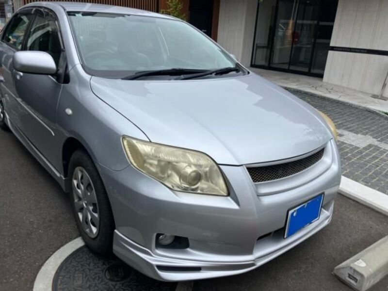 COROLLA AXIO