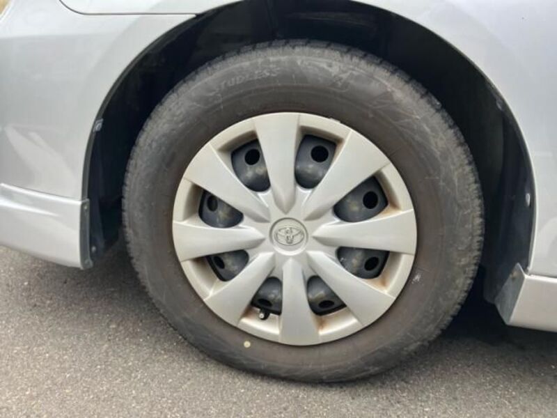 COROLLA AXIO