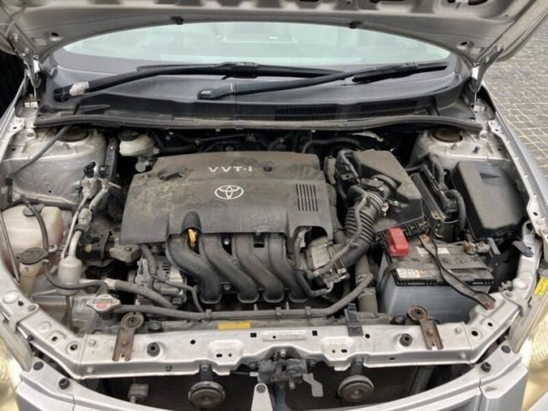 COROLLA AXIO
