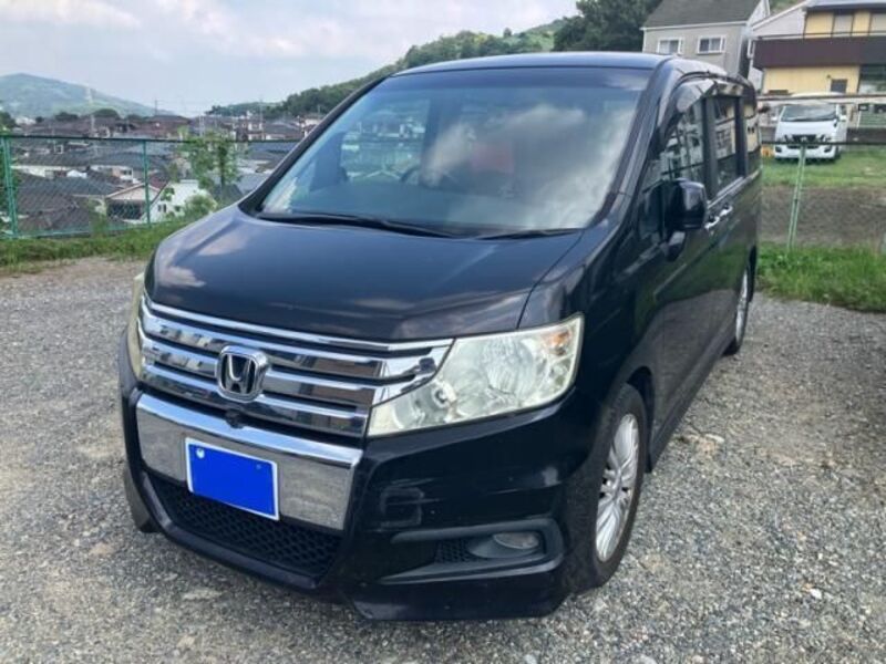 HONDA STEPWAGON SPADA