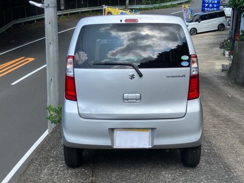 WAGON R