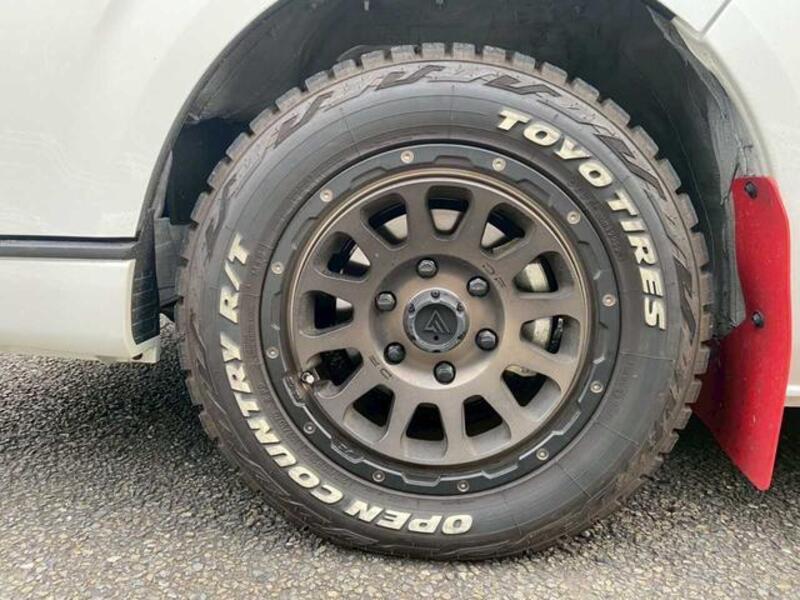 HIACE VAN