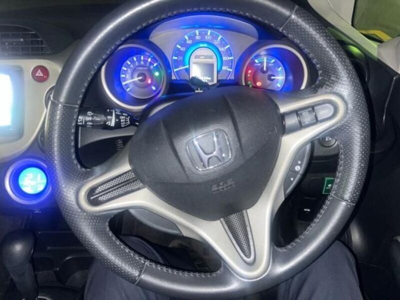 FIT HYBRID