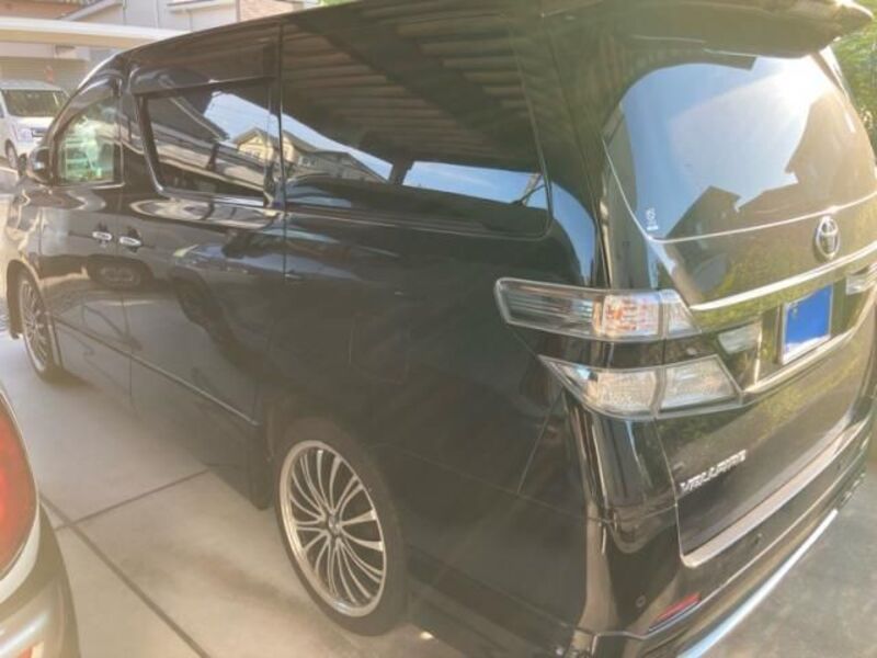 VELLFIRE