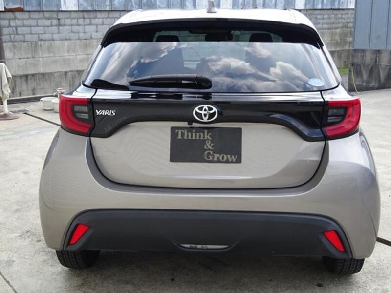 YARIS