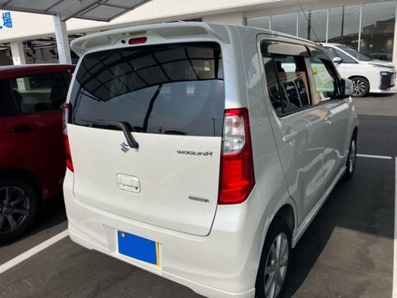 WAGON R