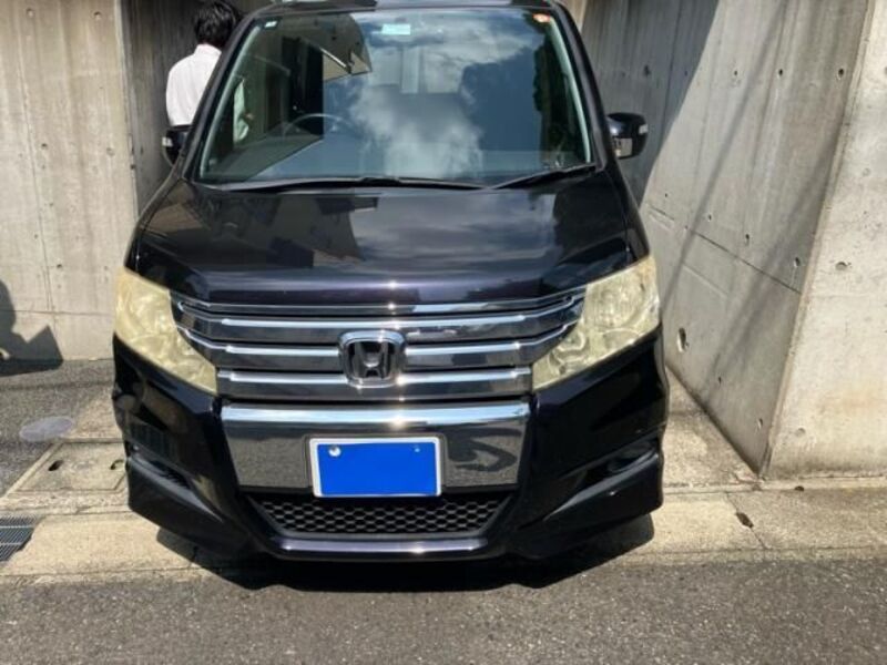HONDA STEPWAGON SPADA