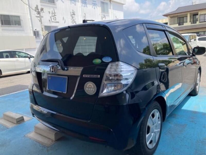 FIT HYBRID