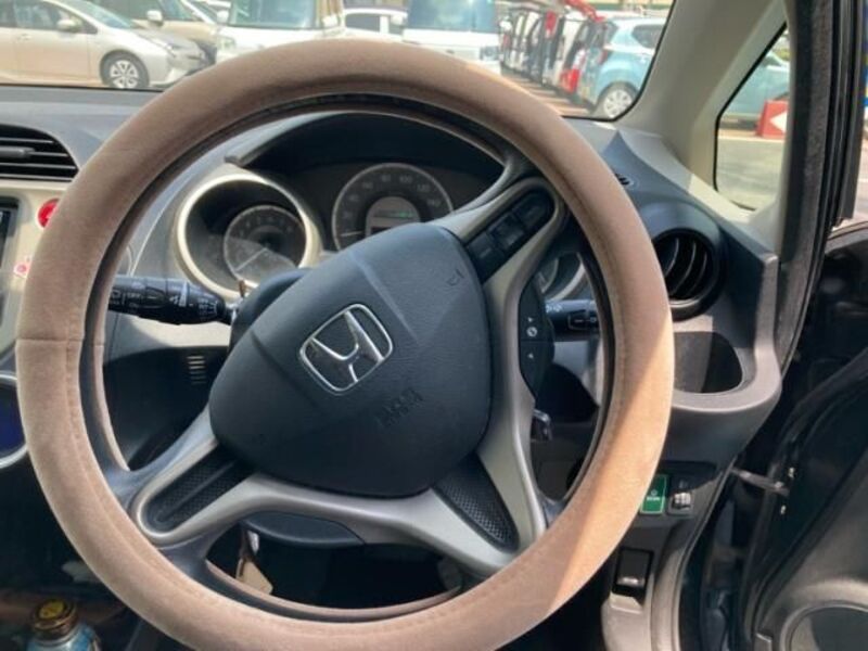 FIT HYBRID