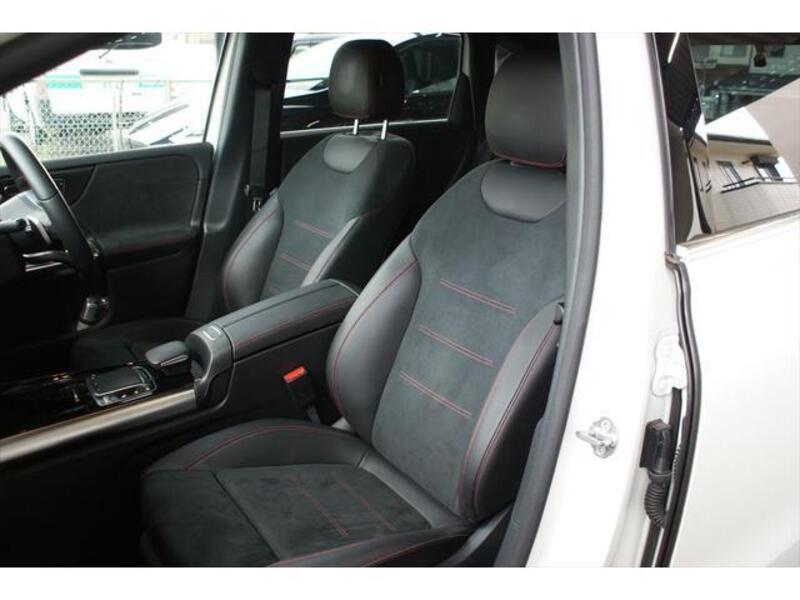 B-CLASS