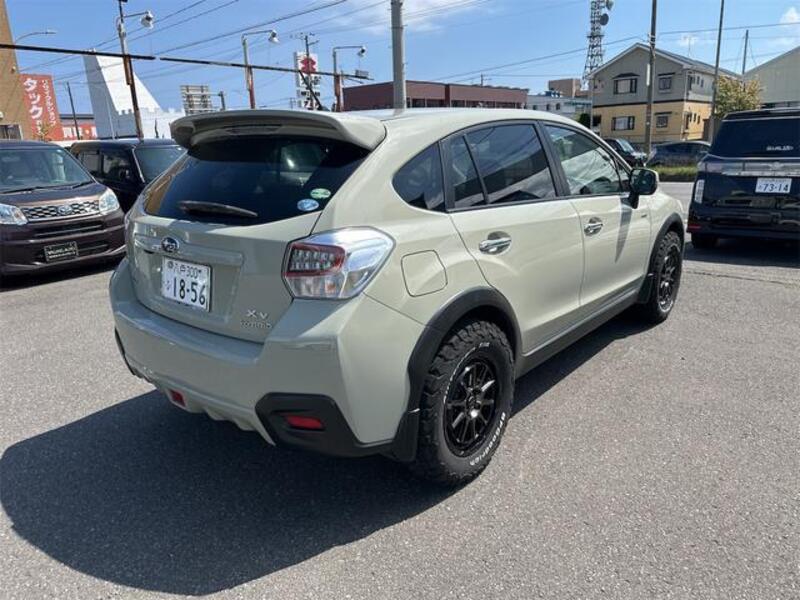 XV HYBRID