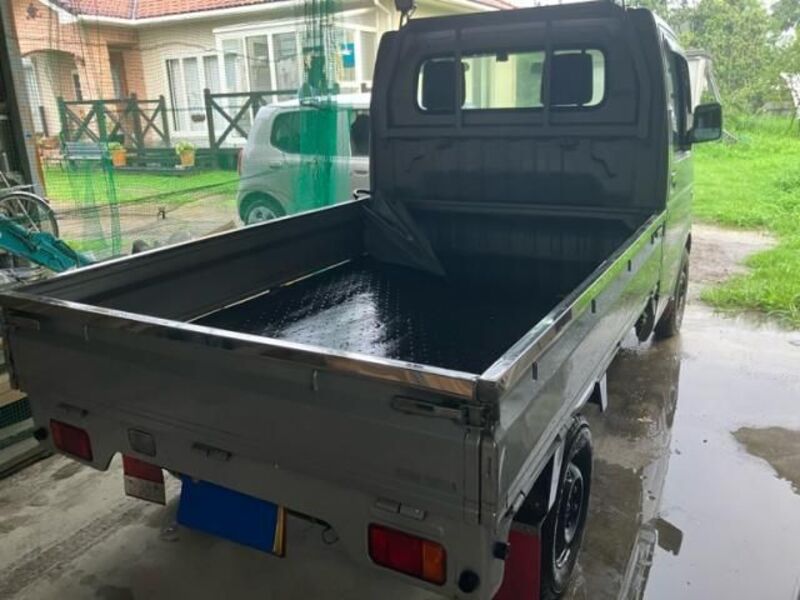 CARRY TRUCK