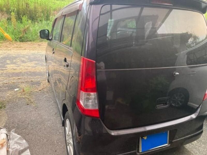 WAGON R