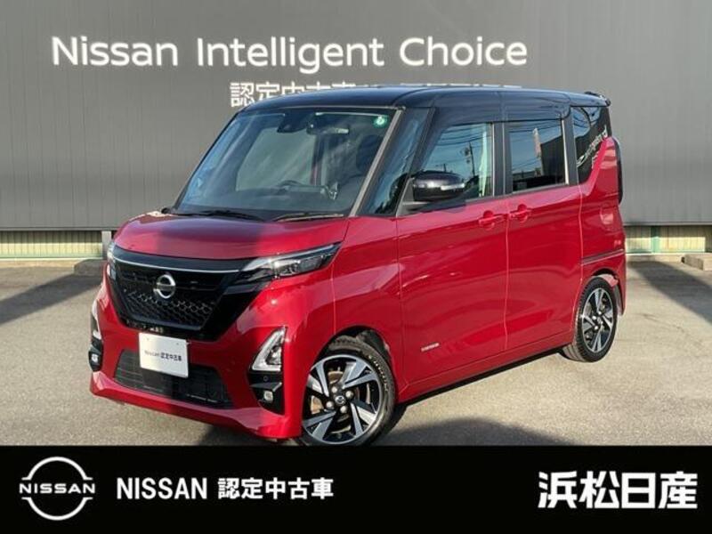 NISSAN ROOX