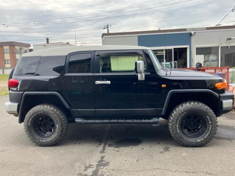 FJ CRUISER