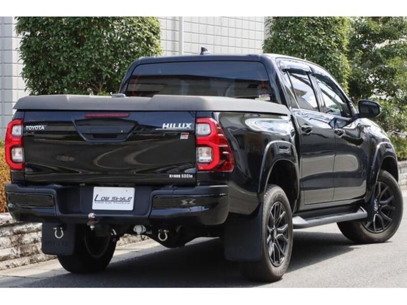 HILUX