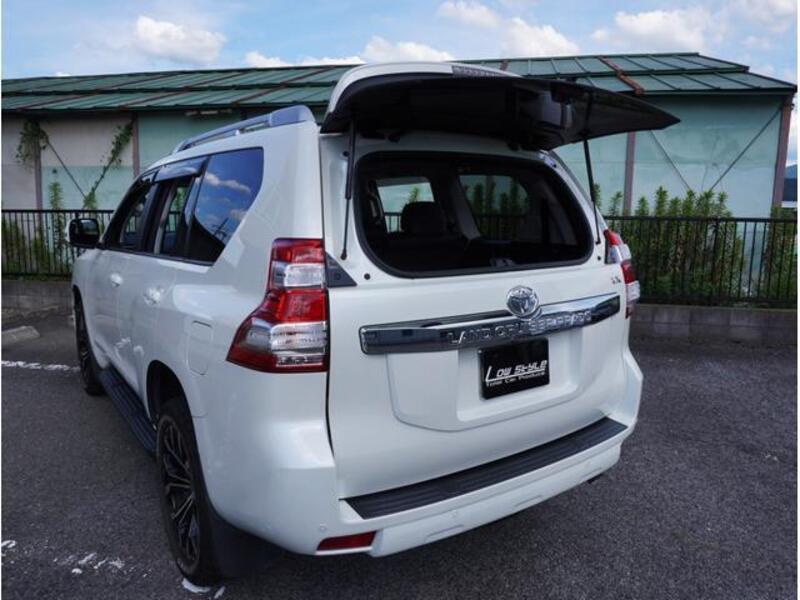LAND CRUISER PRADO