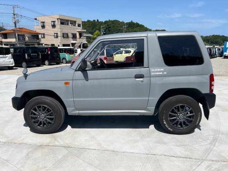 PAJERO MINI