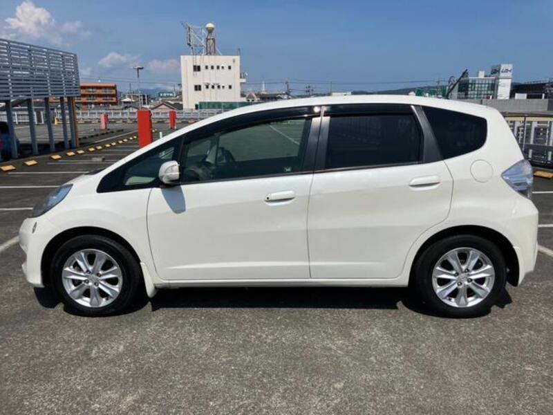 FIT HYBRID