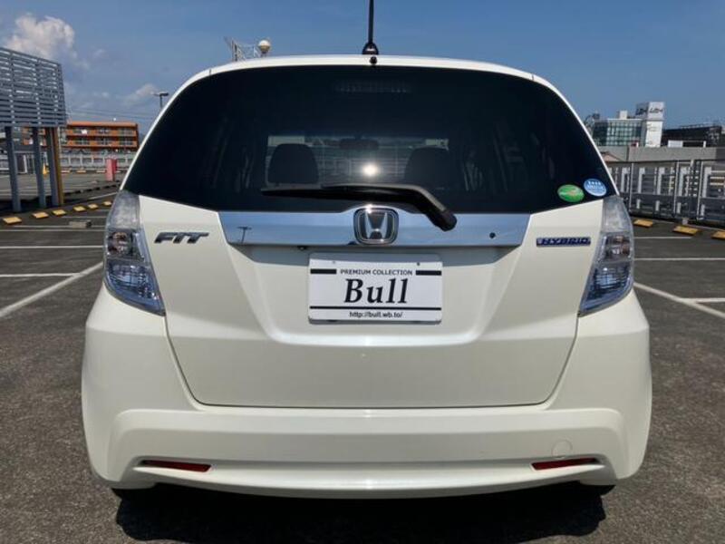 FIT HYBRID