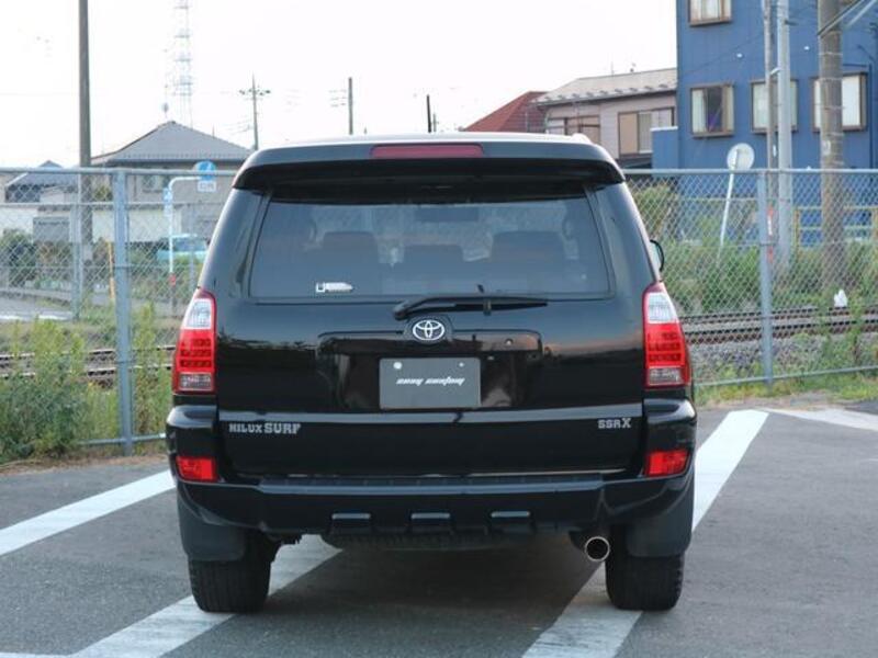 HILUX SURF