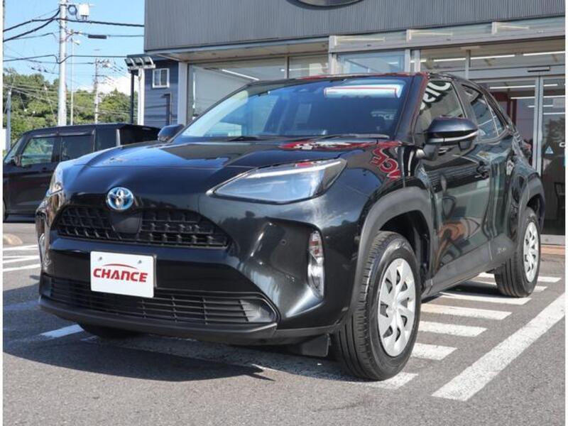 YARIS CROSS