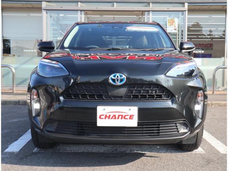YARIS CROSS