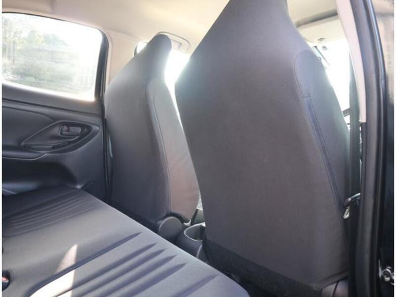 YARIS CROSS