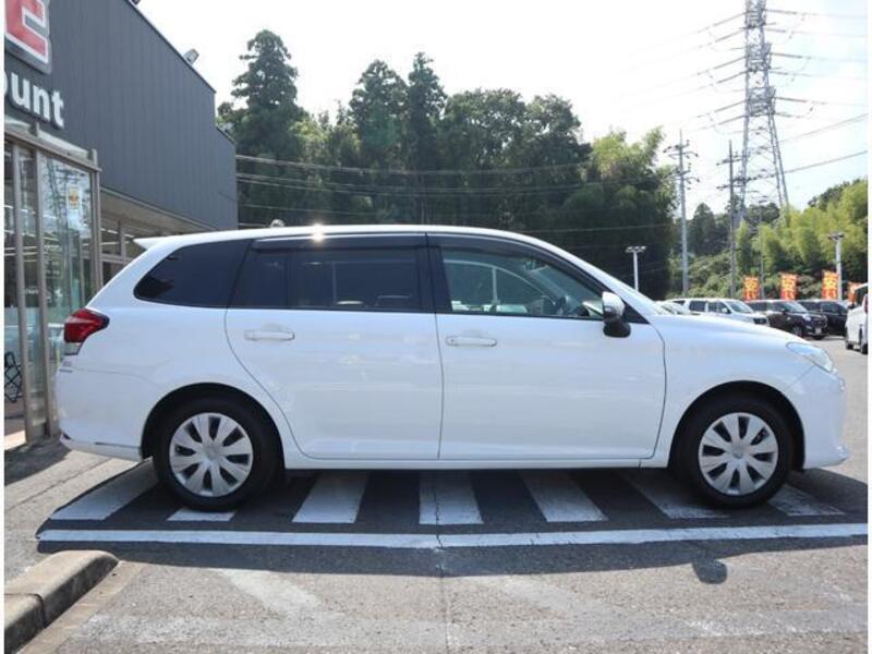 COROLLA FIELDER