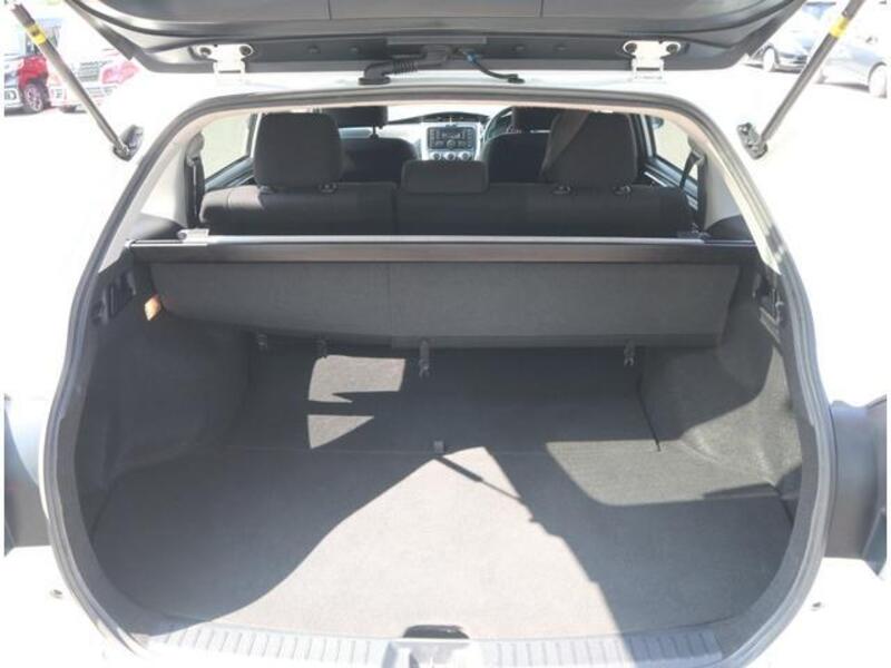 COROLLA FIELDER