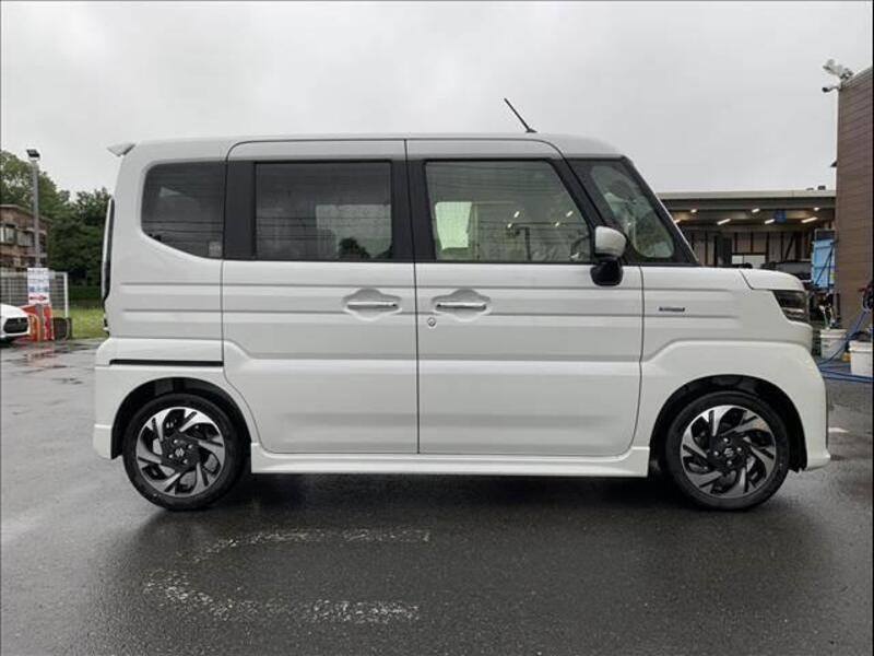 SPACIA CUSTOM