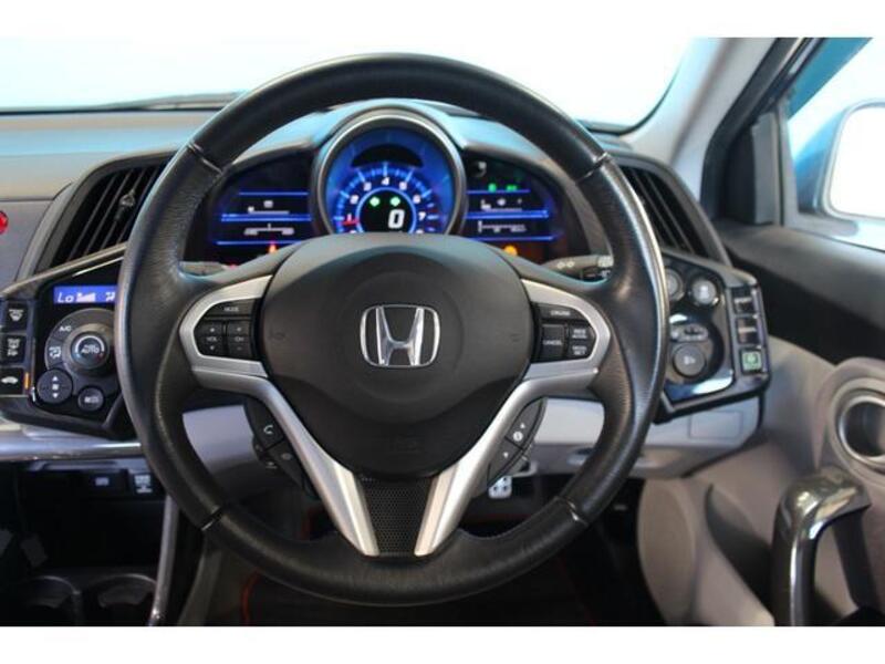 CR-Z