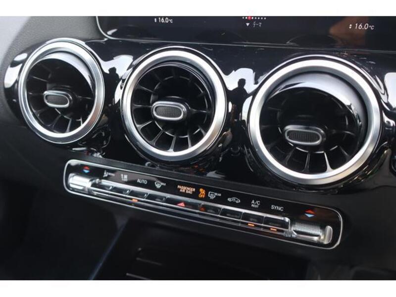 B-CLASS