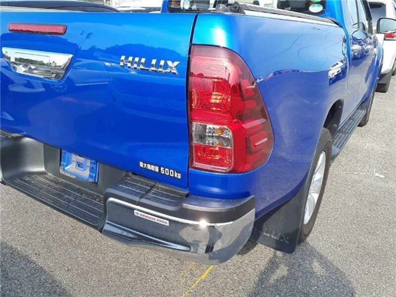 HILUX