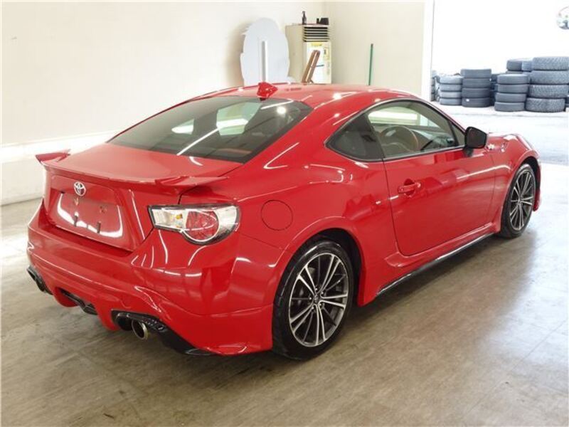 86