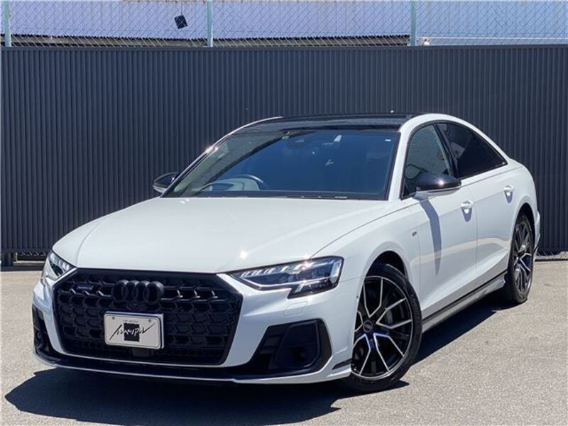 AUDI A8