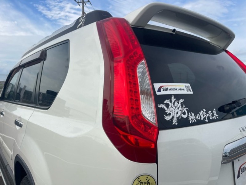 X-TRAIL