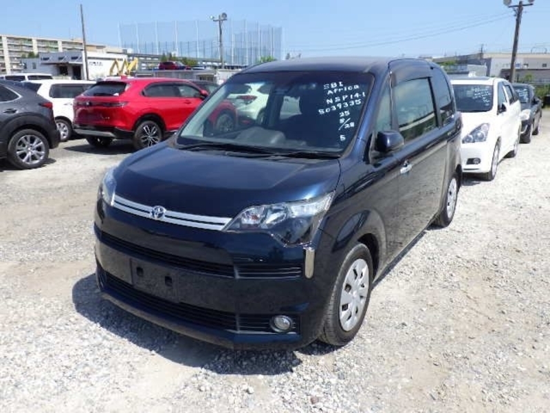 TOYOTA SPADE