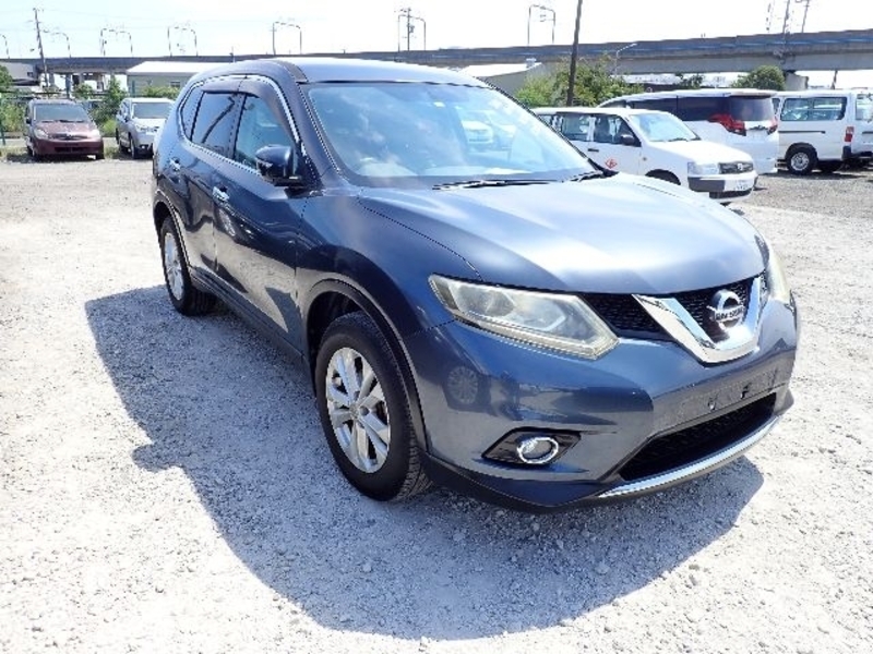 X-TRAIL