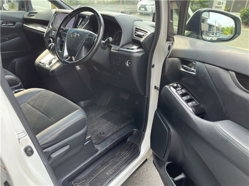 VELLFIRE