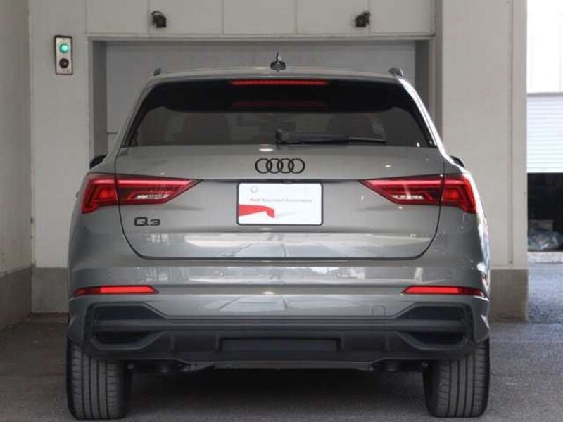 Q3