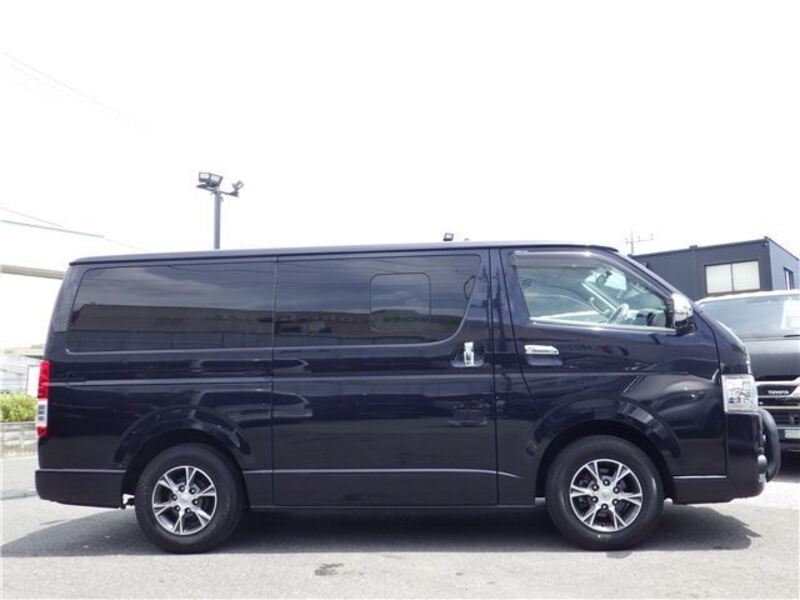 HIACE