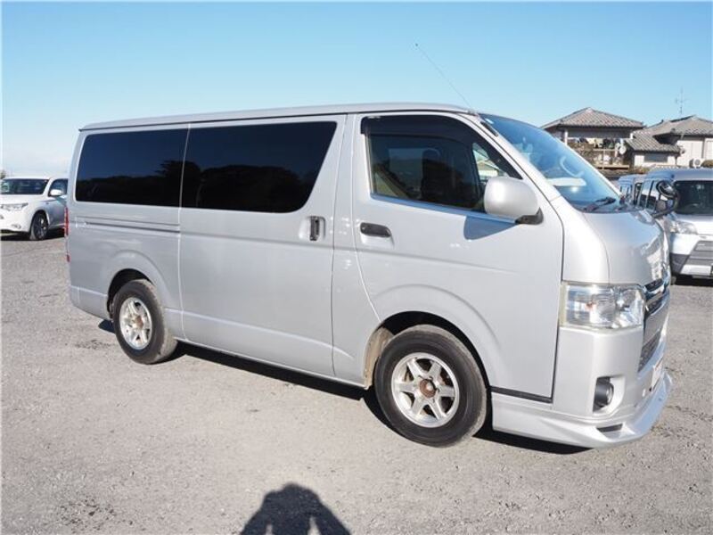 HIACE