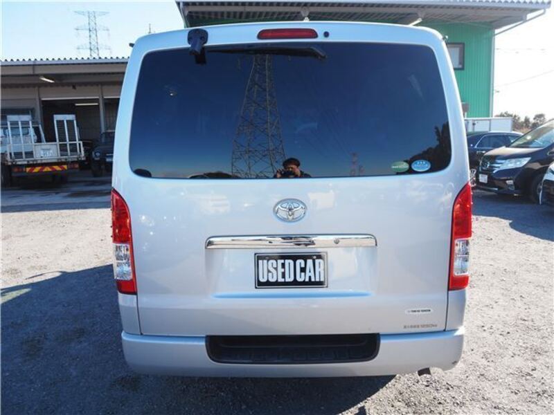 HIACE